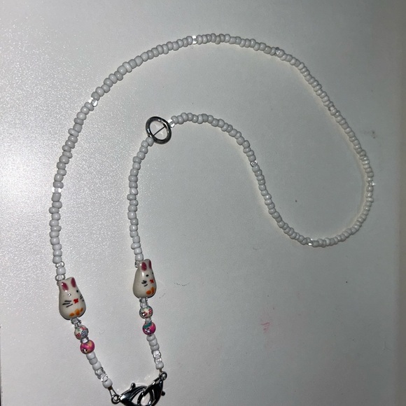 White Beaded eyeglasses chain with springtime bunny - Picture 2 of 5